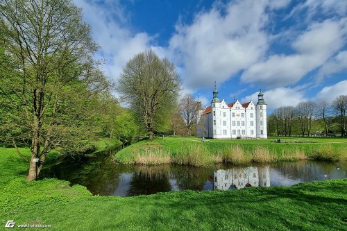 zum Vergrößern bitte anklicken!