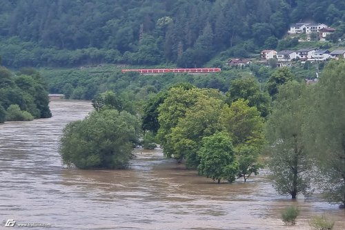 zum Vergrößern bitte anklicken!